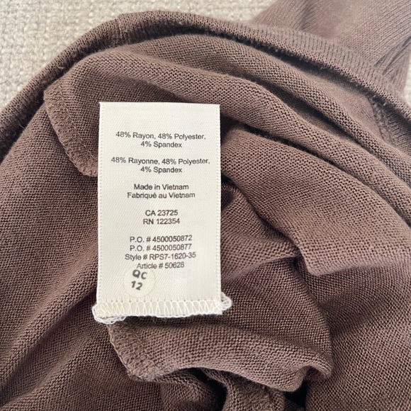 Wilfred free long sleeve crop. Size small - Picture 4 of 4